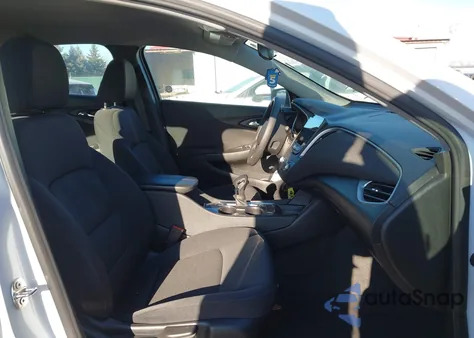 2024 Chevrolet Malibu Fwd 1Lt z USA, uszkodzony, nr VIN 1G1ZD5ST3RF147111